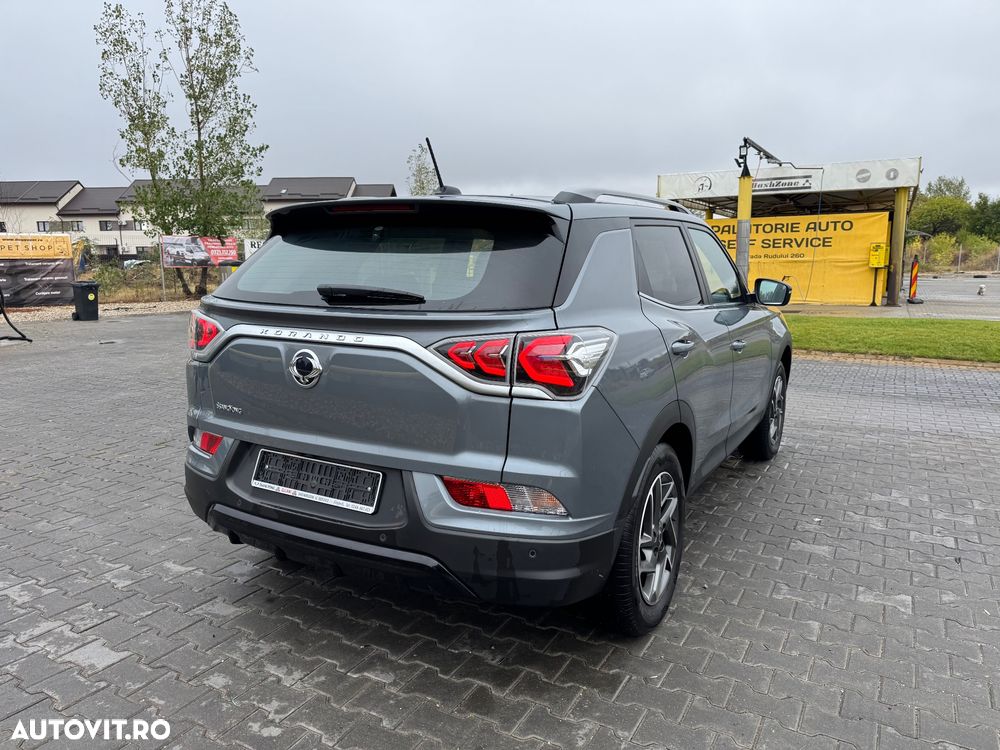 SsangYong Korando e-Motion 61.5 kW Premium - 6