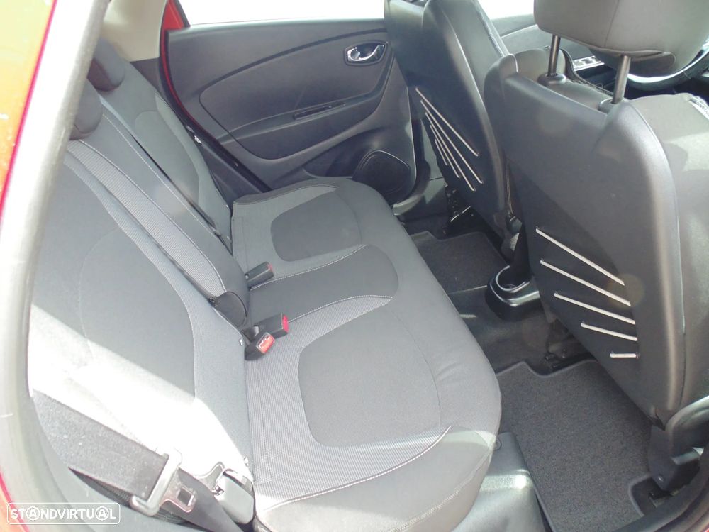 Renault Captur 0.9 TCE Exclusive - 18