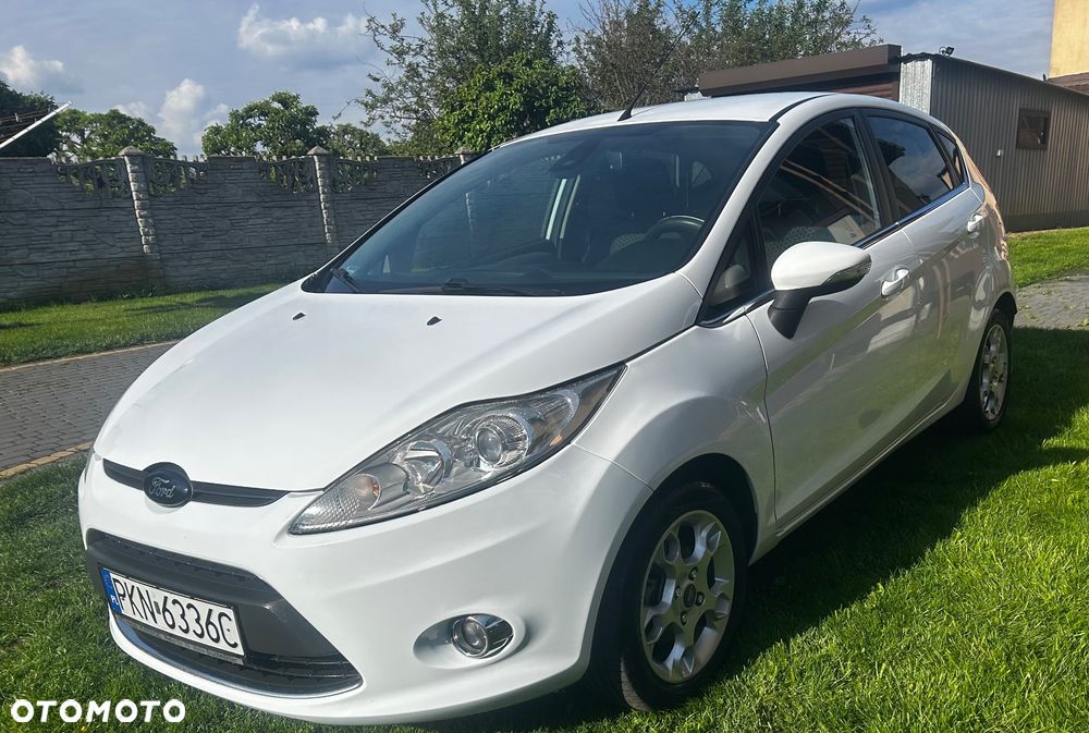 Ford Fiesta 1.6 TDCi Titanium - 10