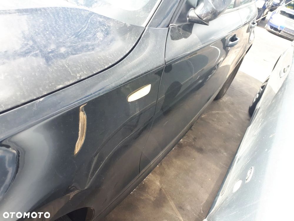 BMW 1 E87 07-11 LIFT KLAPKA WLEWU PALIWA 668/9 SCHWARZ 2 - 18