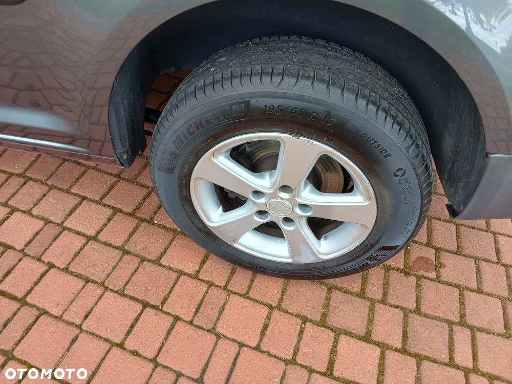Volkswagen CADDY - 14