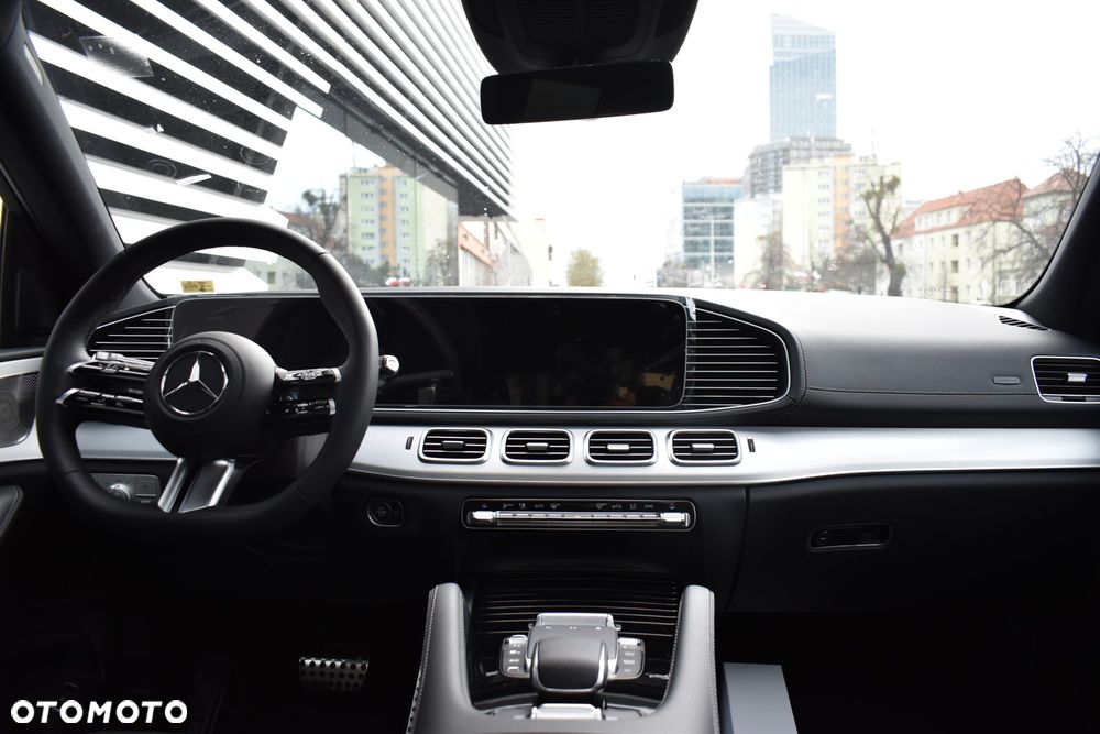 Mercedes-Benz GLE 300 d 4Matic 9G-TRONIC AMG Line Advanced Plus - 15