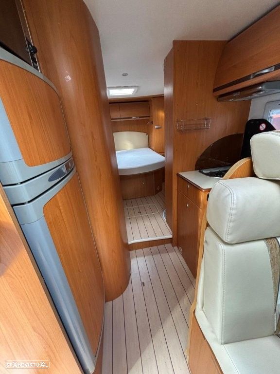 Autostar Auros 99 XL  Cama Central - 16