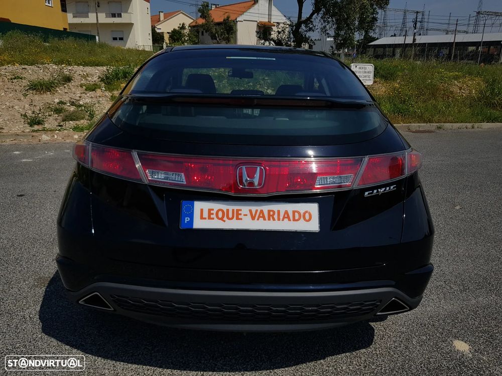 Honda Civic 1.8 Sport - 6