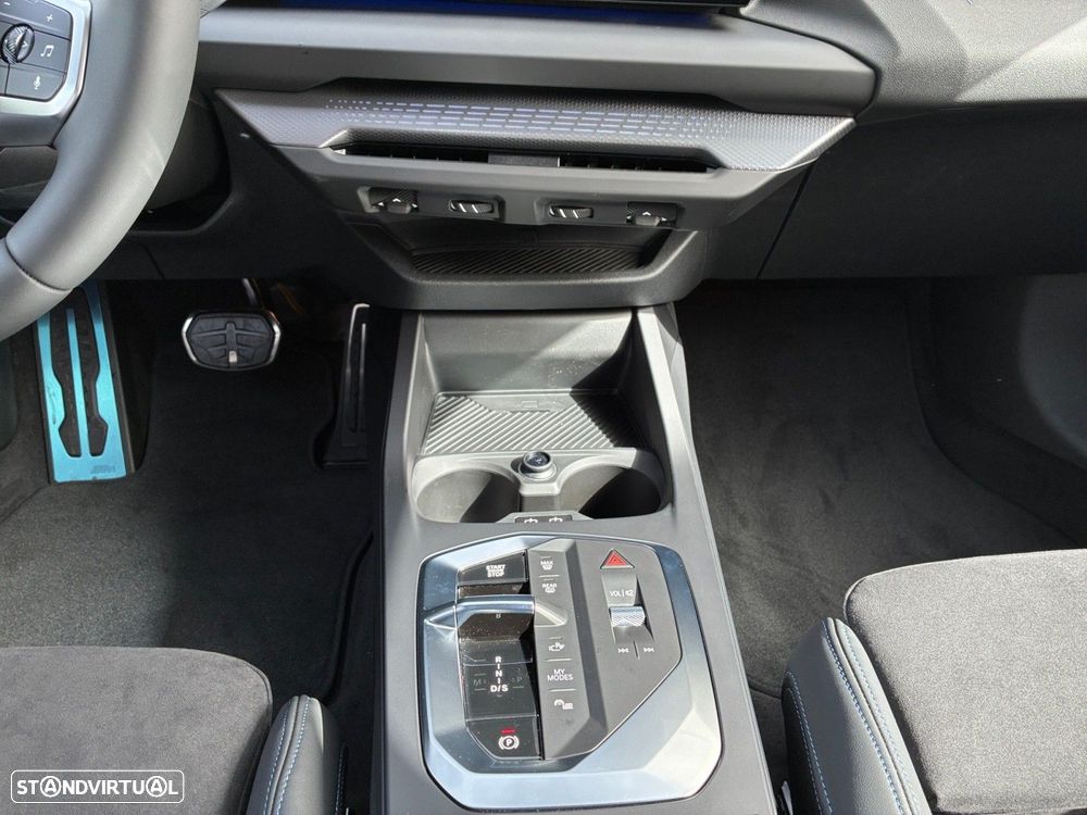 BMW M135i xDrive - 9