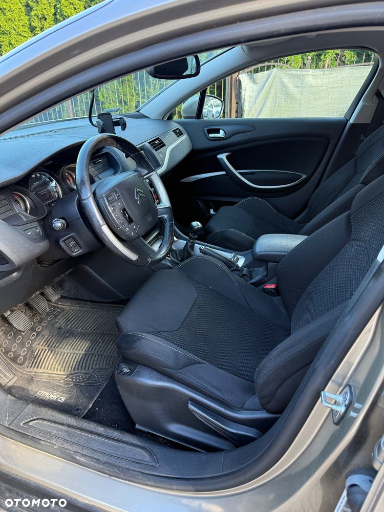 Citroën C5 2.0 HDi Confort - 7