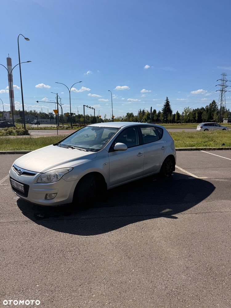 Hyundai i30 1.6 Comfort - 9