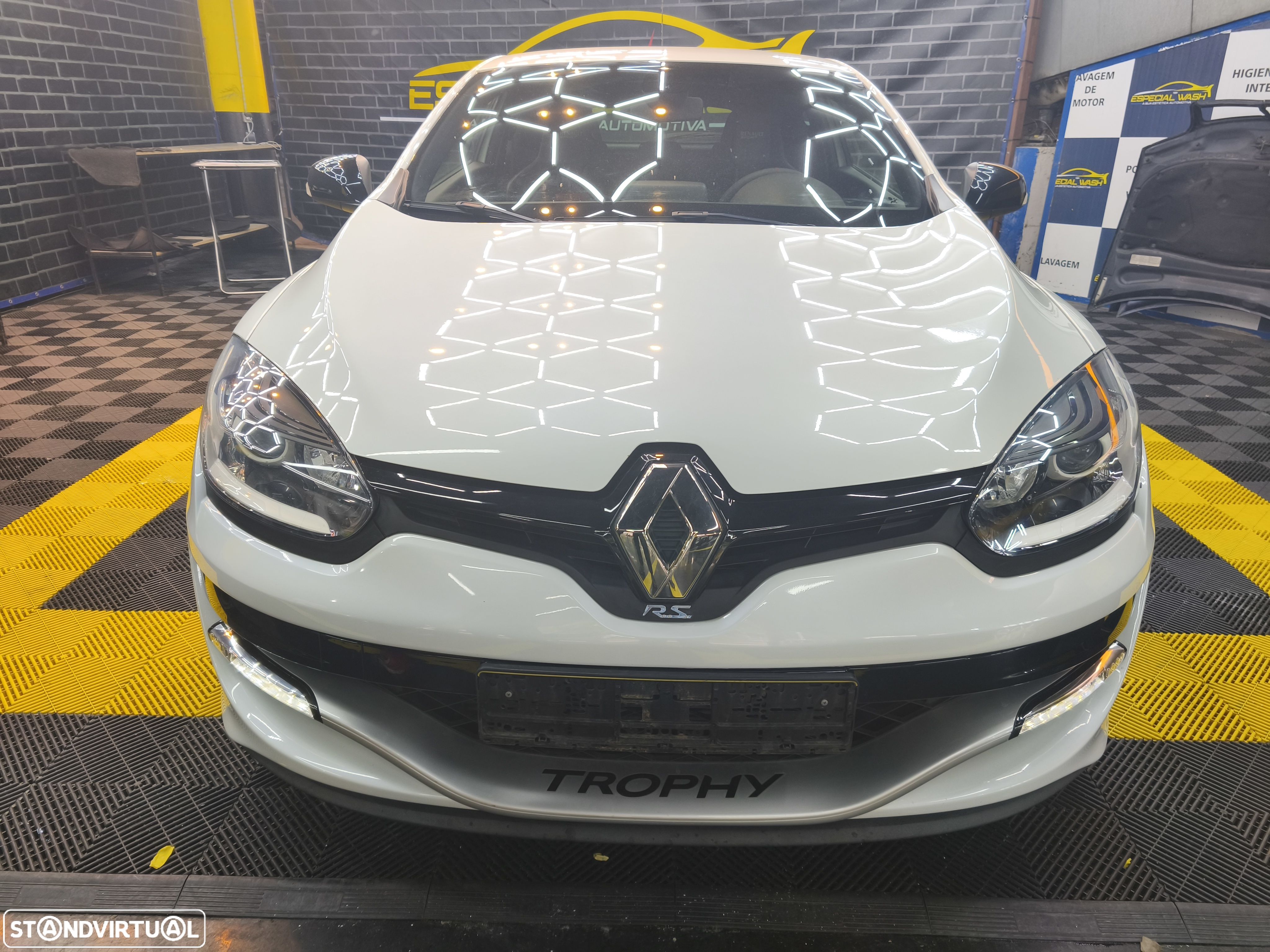 Renault Mégane Coupe 2.0 T RS - 1