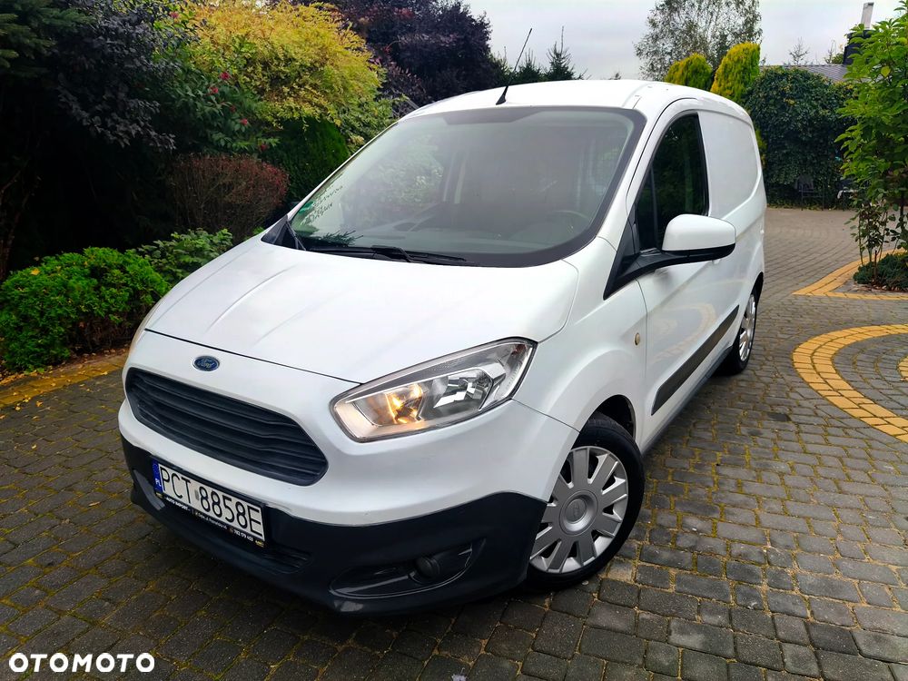 Ford Transit Courier 2014 photo 2