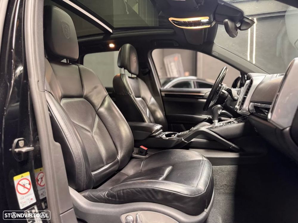 Porsche Cayenne 3.0 V6 - 31