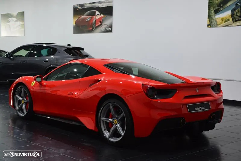 Ferrari 488 GTB - 5