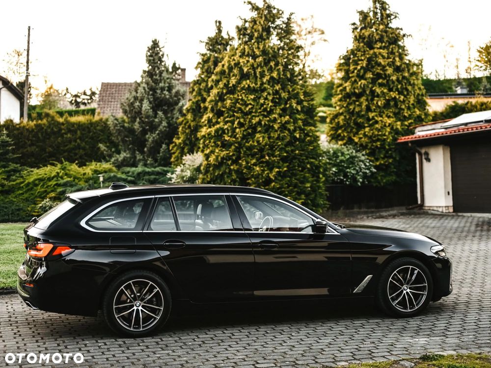 BMW Seria 5 520d M Sport Edition - 5