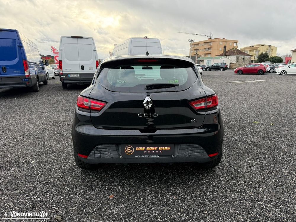 Renault Clio 1.5 dCi Confort - 11
