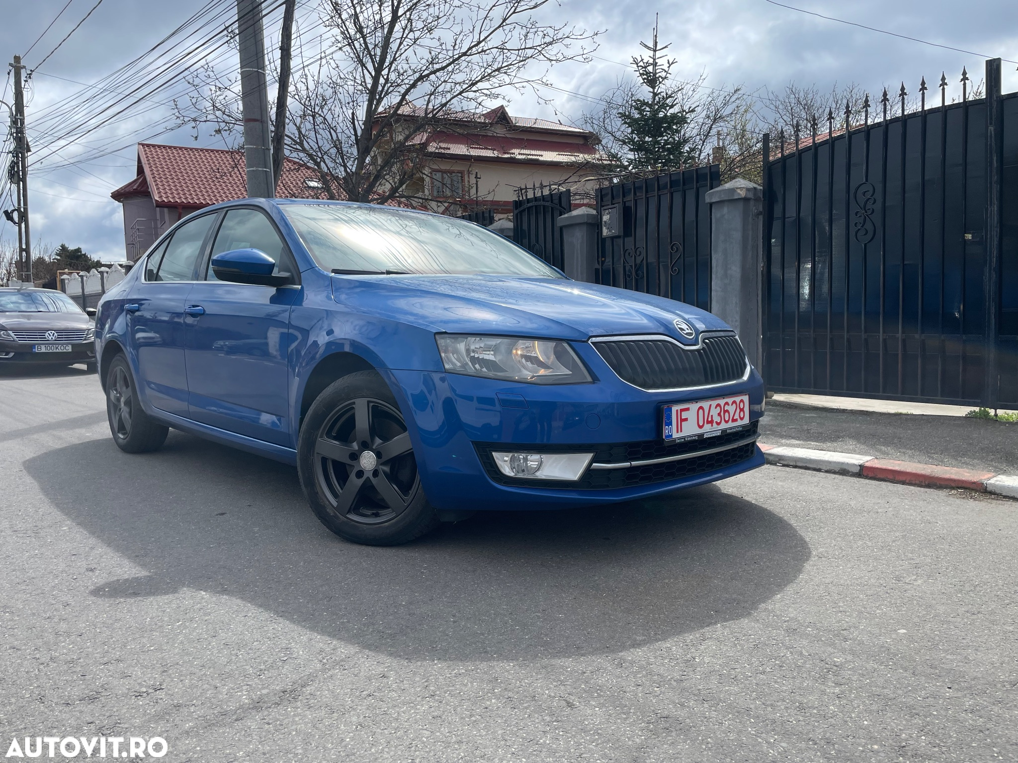 Skoda Octavia 1.6 TDI Ambiente DSG - 3