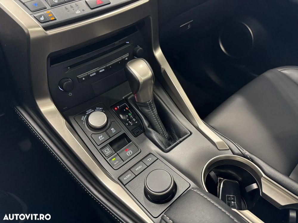 Lexus Seria NX 300 Executive Line - 17