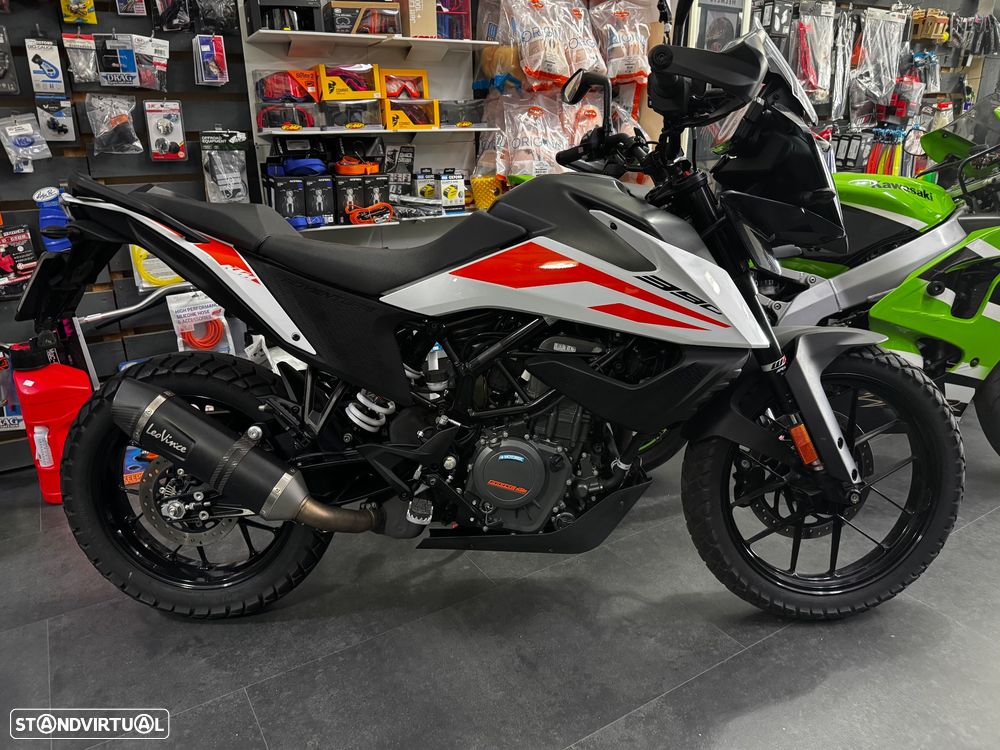 KTM 390 - 1