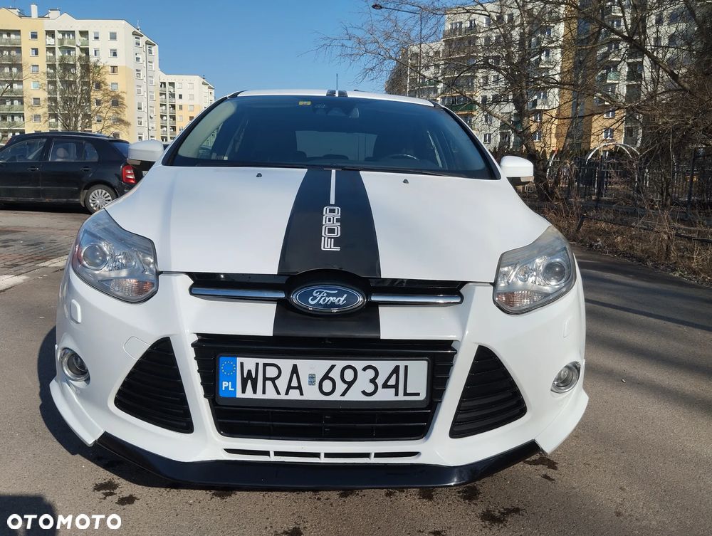 Ford Focus 1.6 EcoBoost Start-Stopp-System Champions Edition - 9