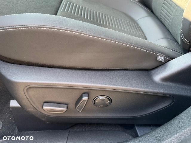 Ford Kuga - 16