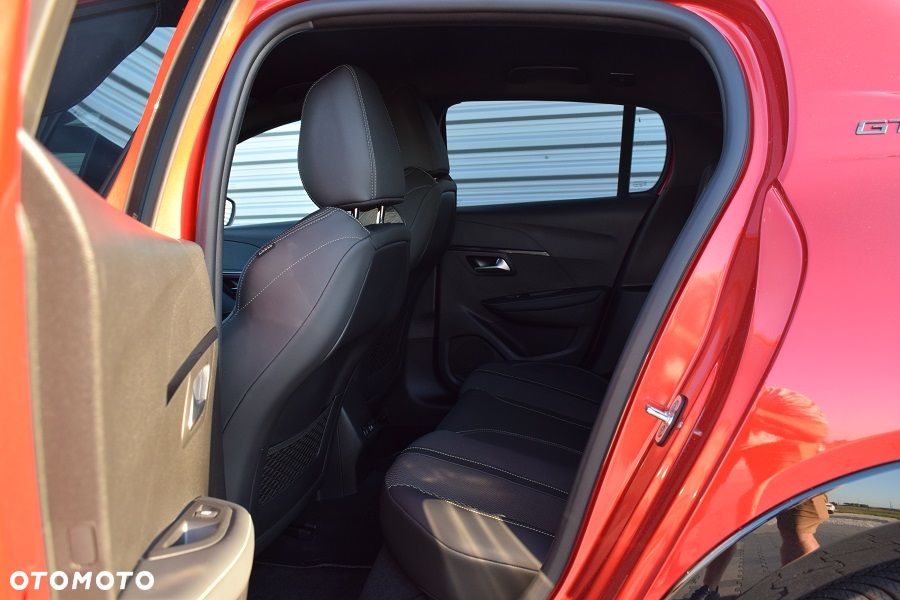 Peugeot 208 PureTech 100 GT Pack - 9