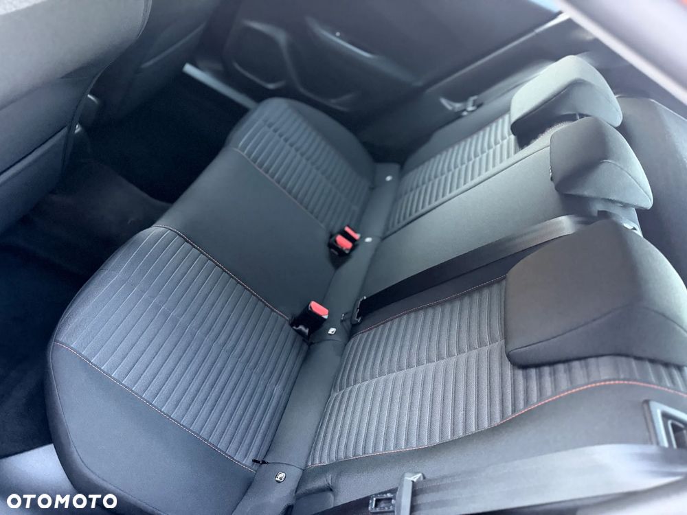 Peugeot 2008 PureTech 130 EAT8 Active - 20