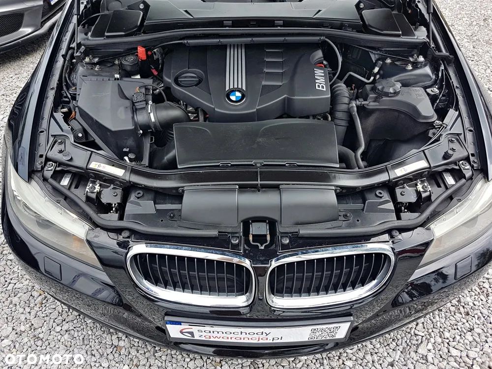 BMW Seria 3 320d Efficient Dynamics - 9