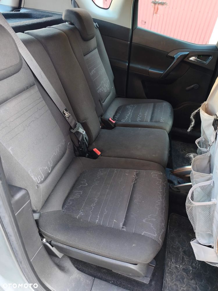 Opel Meriva - 19