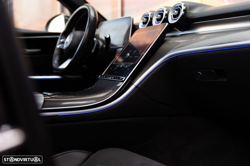 Mercedes-Benz C 300 e AMG Line - 26