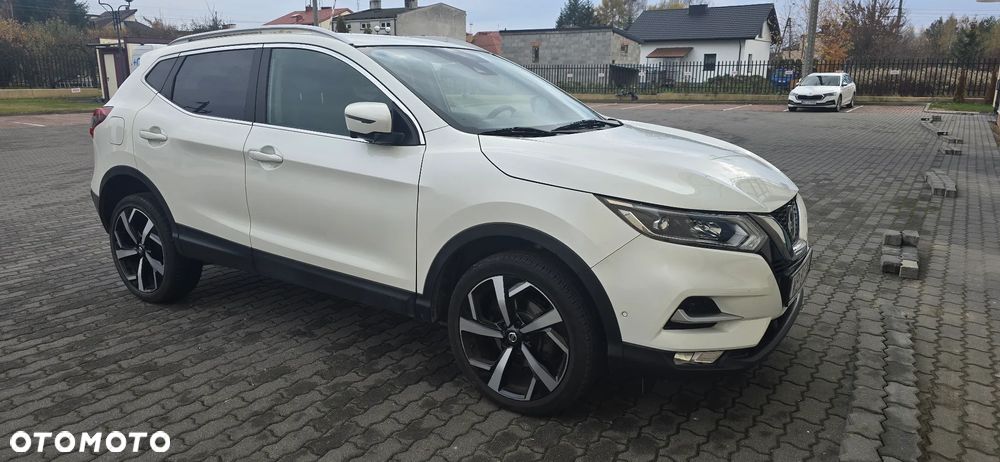 Nissan Qashqai 1.3 DIG-T Tekna - 1