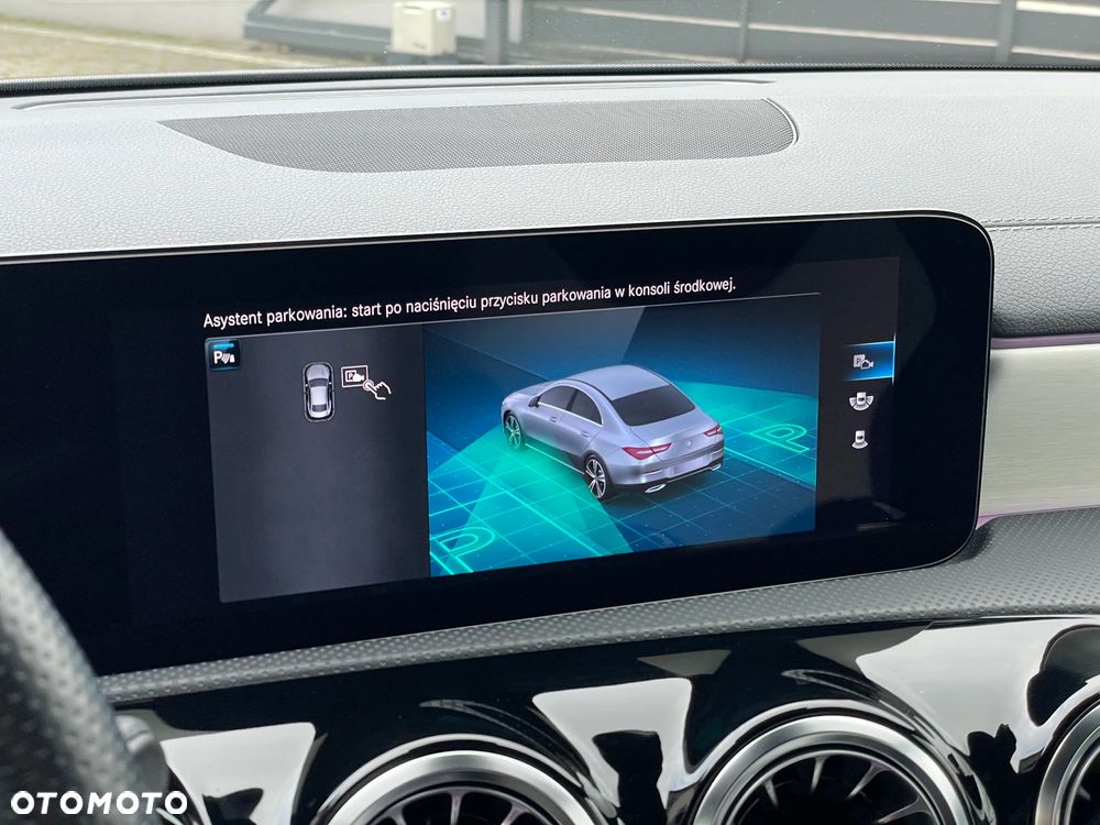 Mercedes-Benz CLA 200 AMG Line 7G-DCT - 33