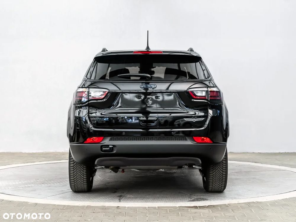 Jeep Compass 1.3 T4 PHEV 4xe Trailhawk S&S - 4