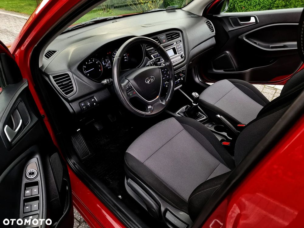 Hyundai i20 1.2 Comfort - 6