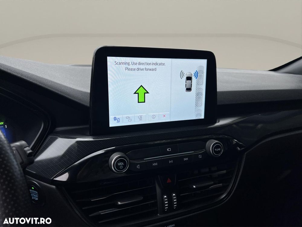 Ford Kuga 2.5 Duratec FHEV FWD ST Line - 21