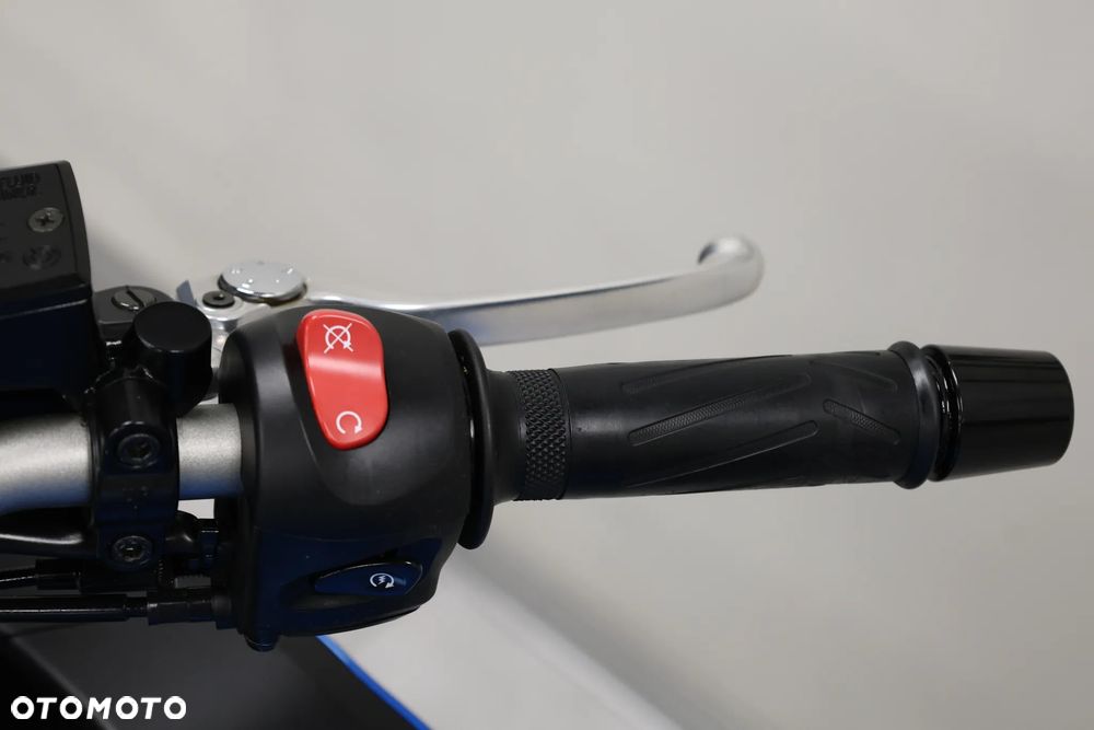 Yamaha FZ - 25