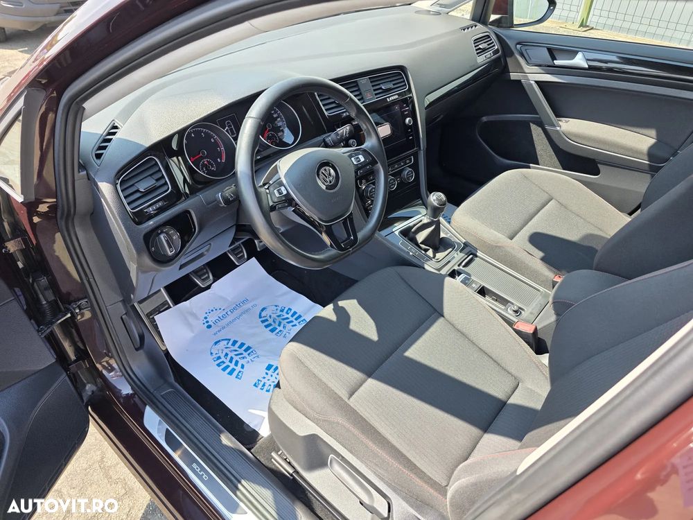 Volkswagen Golf 1.5 TSI ACT Sound - 6