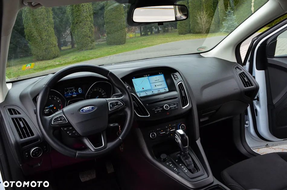 Ford Focus 1.0 EcoBoost Active X - 31