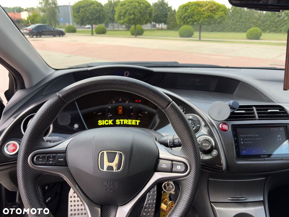 Honda Civic 1.8 TypeS - 13