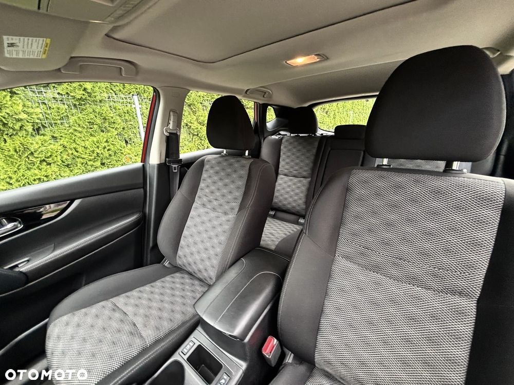 Nissan Qashqai - 12