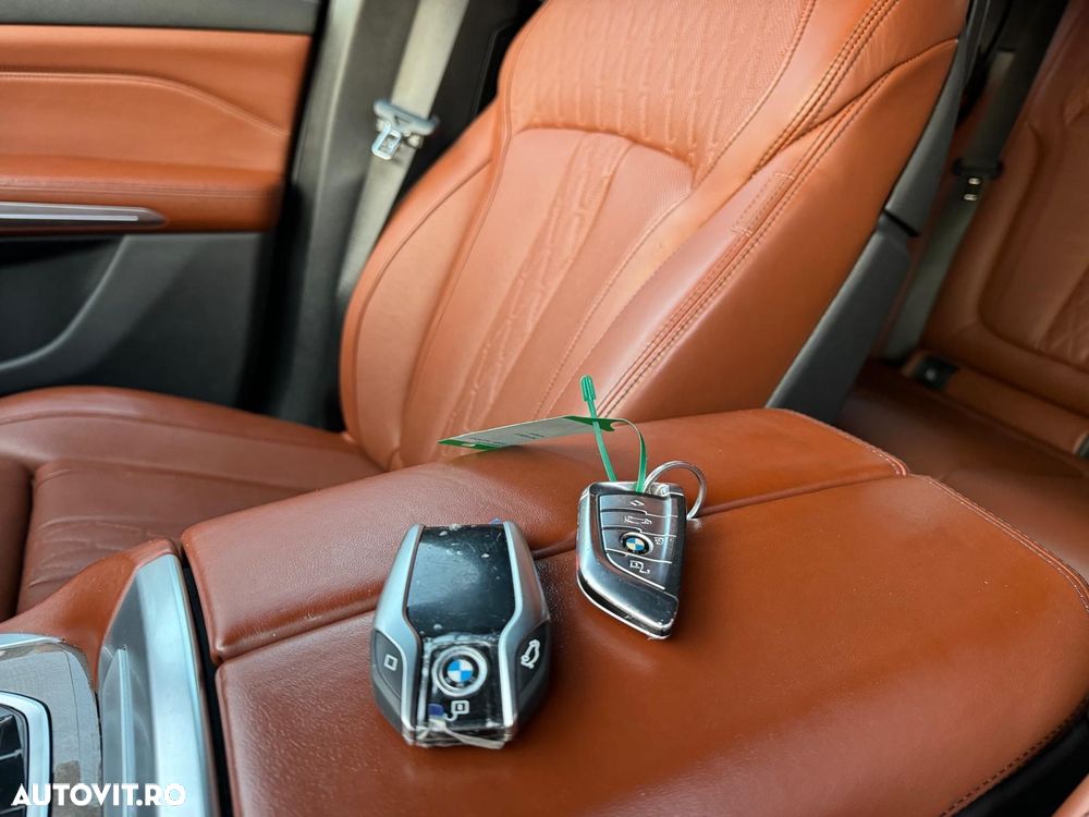 BMW X5 M M50d - 13