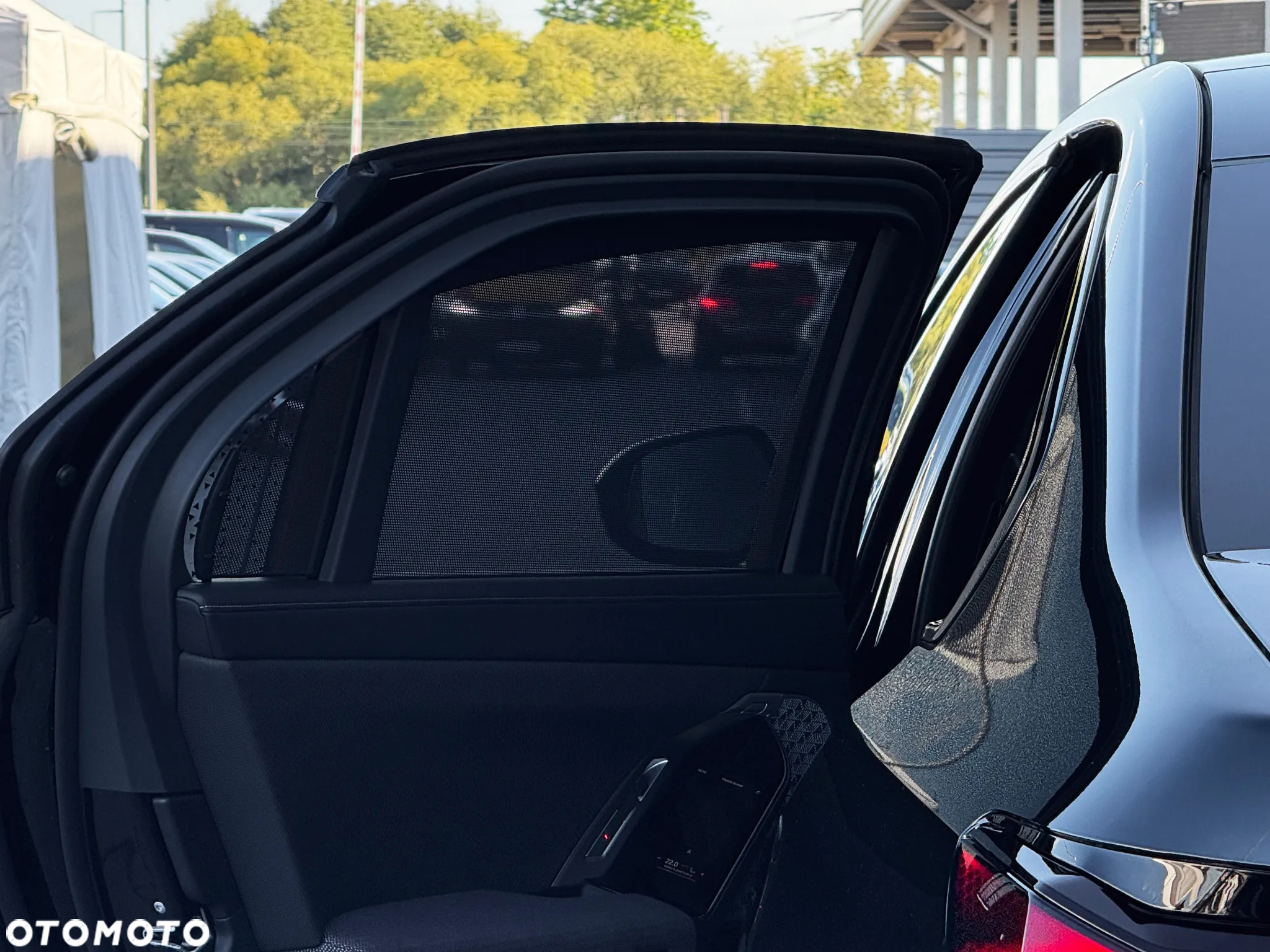 BMW Seria 7 - 10