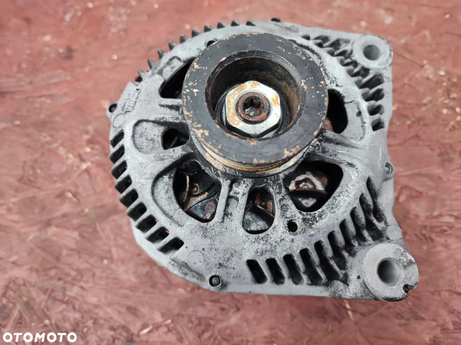 BMW E38 / E39 / E46 / E53. ORYGINALNY ALTERNATOR  DO SILNIKÓW GAMY M57 / M47 ( 2.0D / 2.5D / 3.0D )  BOSCH 150A. O NR: 2 248 296 / 2 247 405 OEM. SPAWNY W 100%. - 8