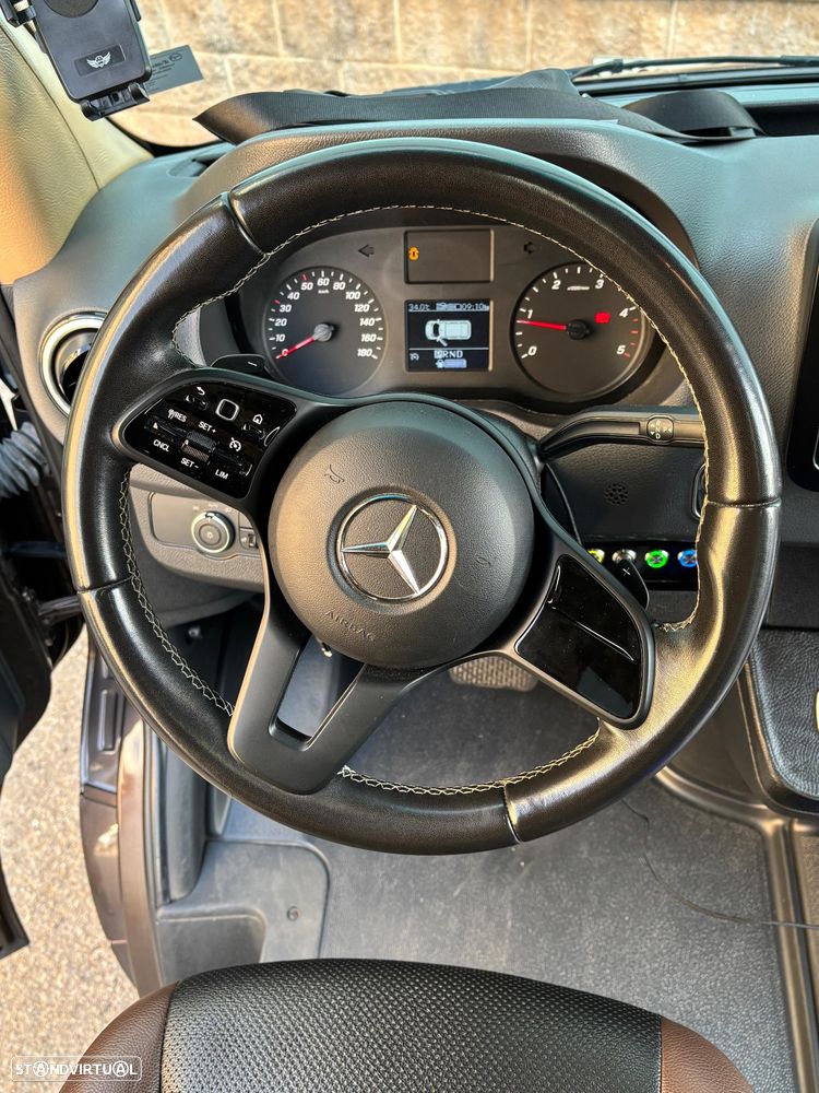 Mercedes Benz Sprinter - 19
