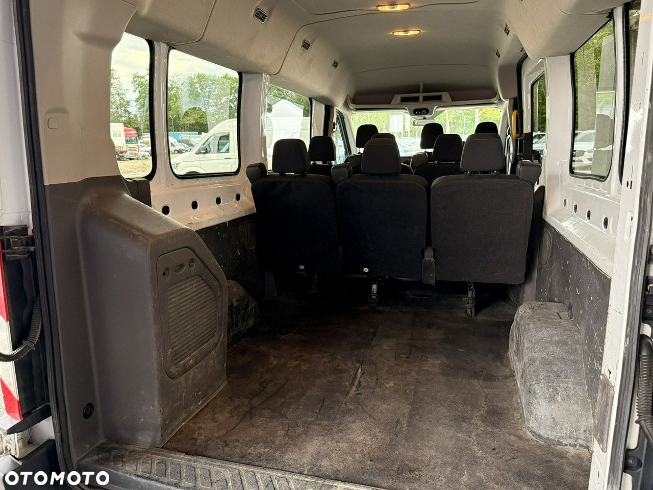 Ford Transit - 19
