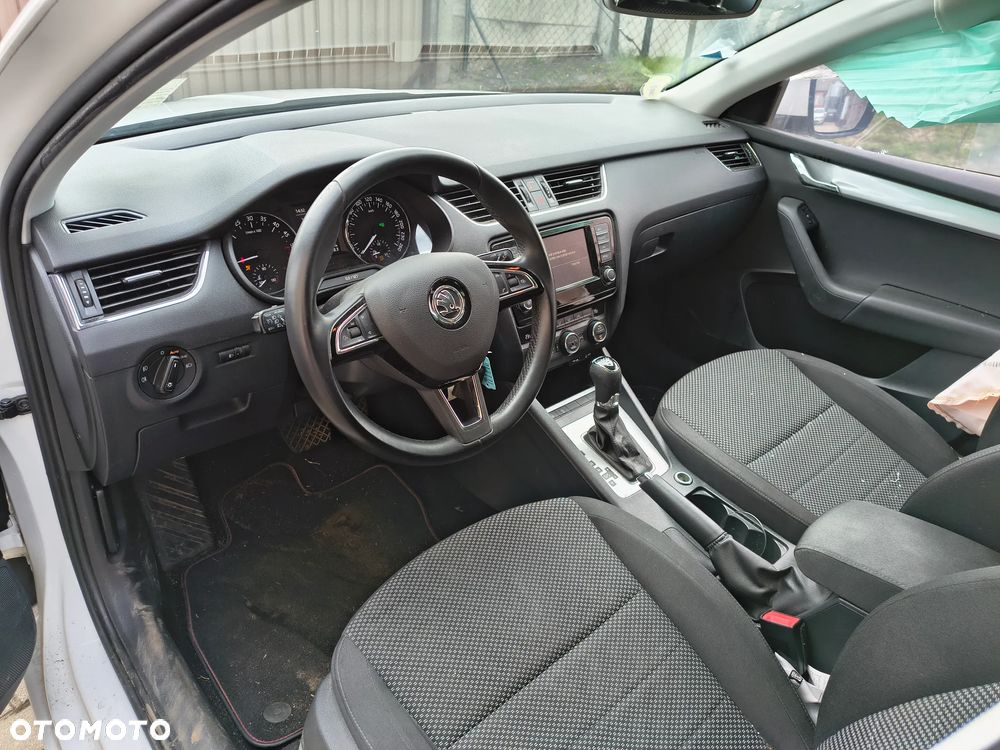 Skoda Octavia - 15