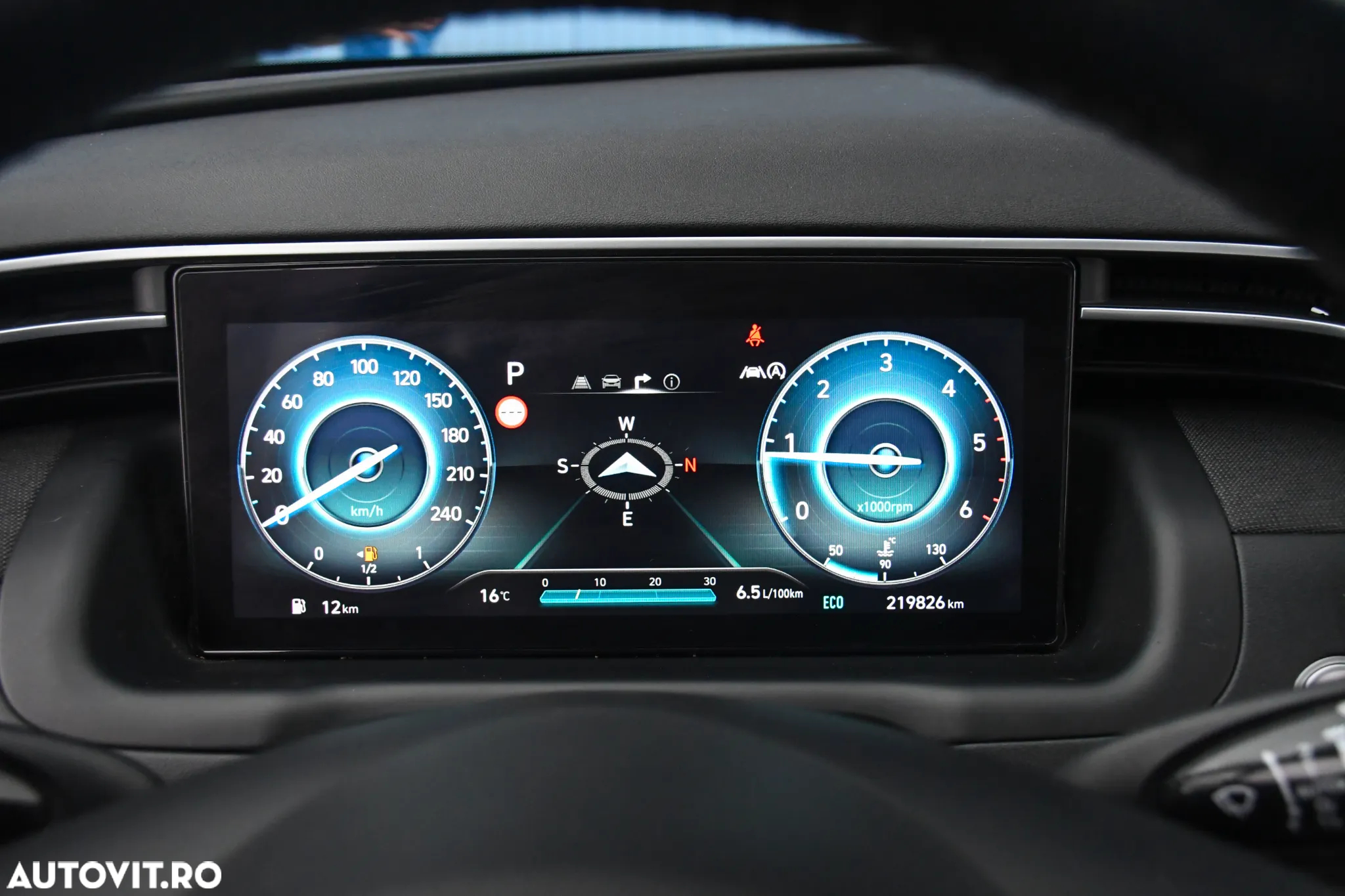 Hyundai Tucson - 12