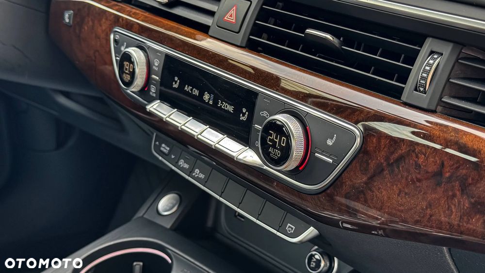 Audi A4 Limousine - 13
