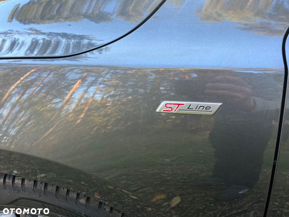 Ford Focus 1.0 EcoBoost Hybrid ST-LINE X - 19
