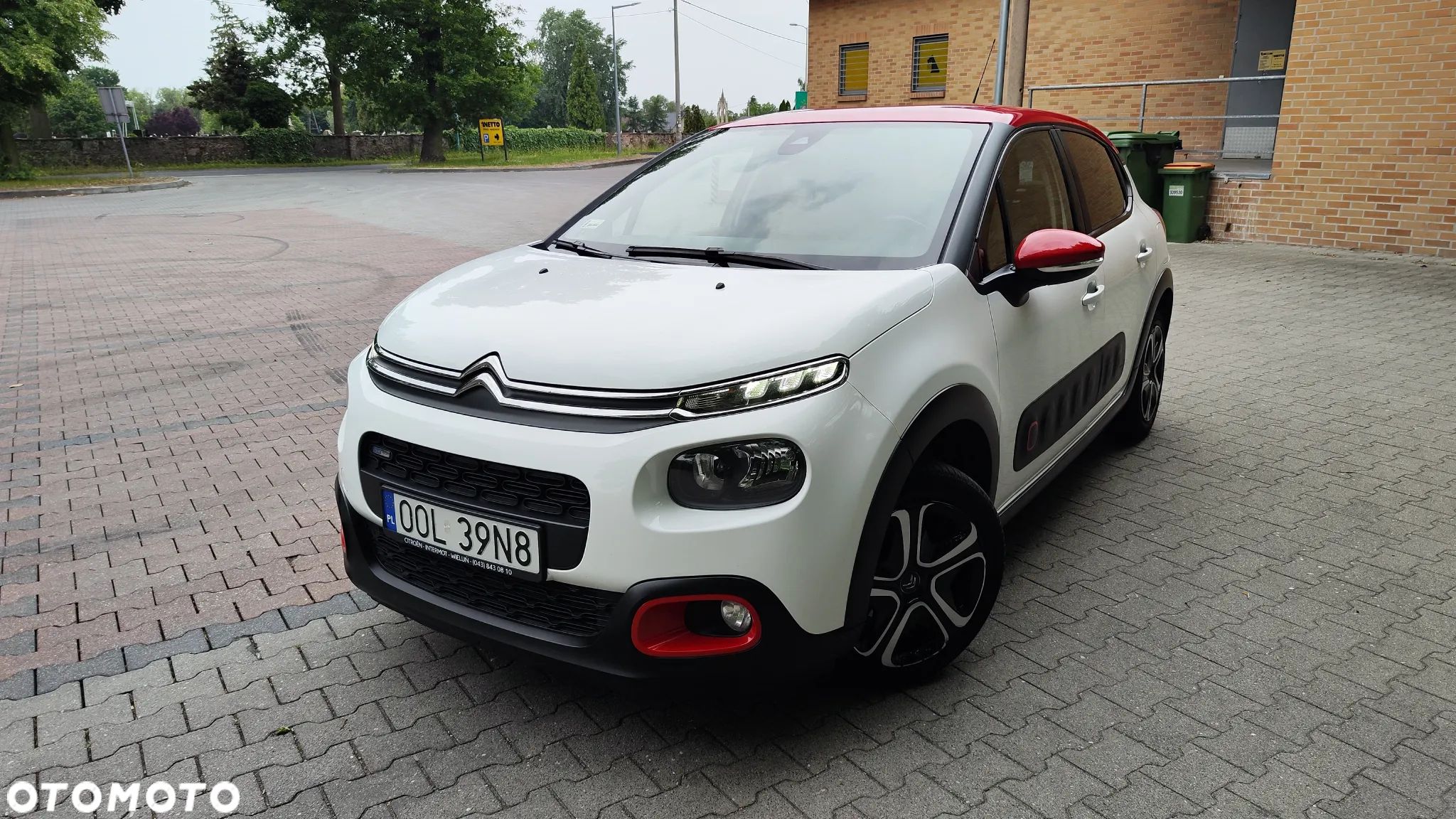 Citroën C3 1.2 PureTech Exclusive - 1