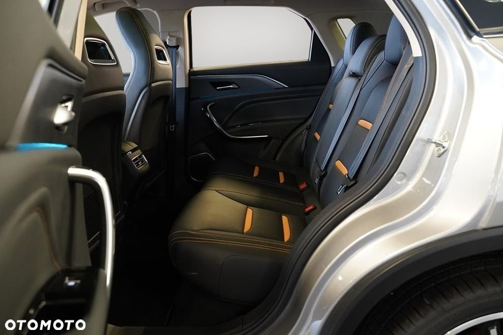 Bestune T77 1.5T Elegance DCT - 10