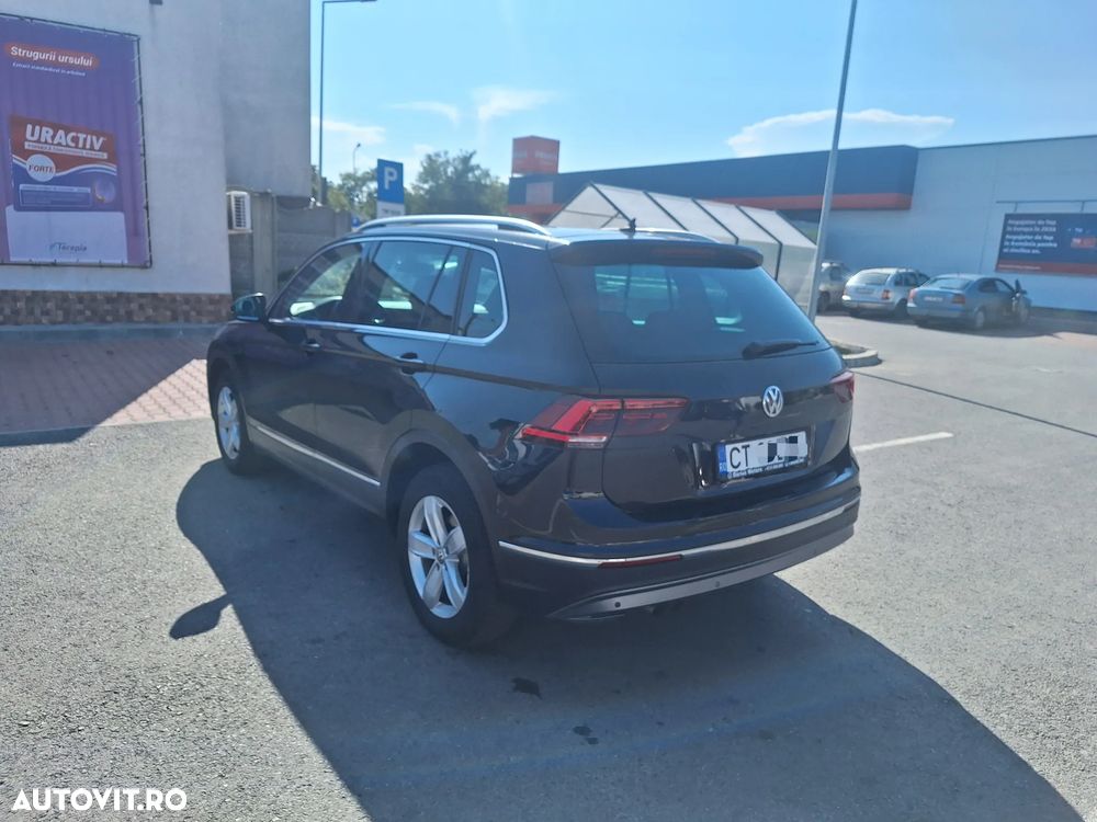 Volkswagen Tiguan - 3