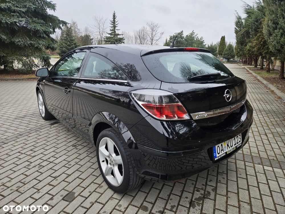 Opel Astra 1.8 Cosmo - 2